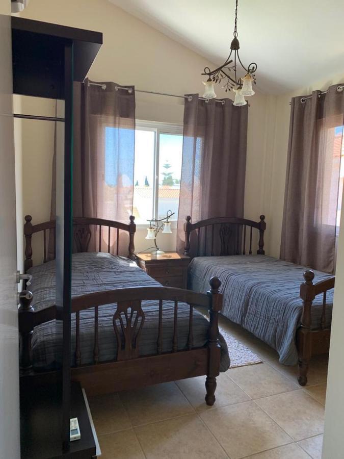 Villa Sofia Coral Bay Luaran gambar