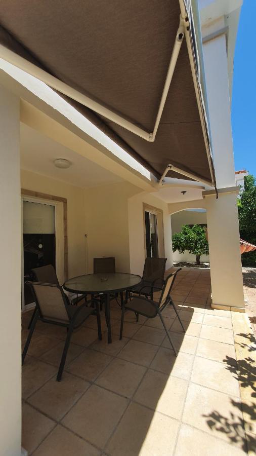 Villa Sofia Coral Bay Luaran gambar