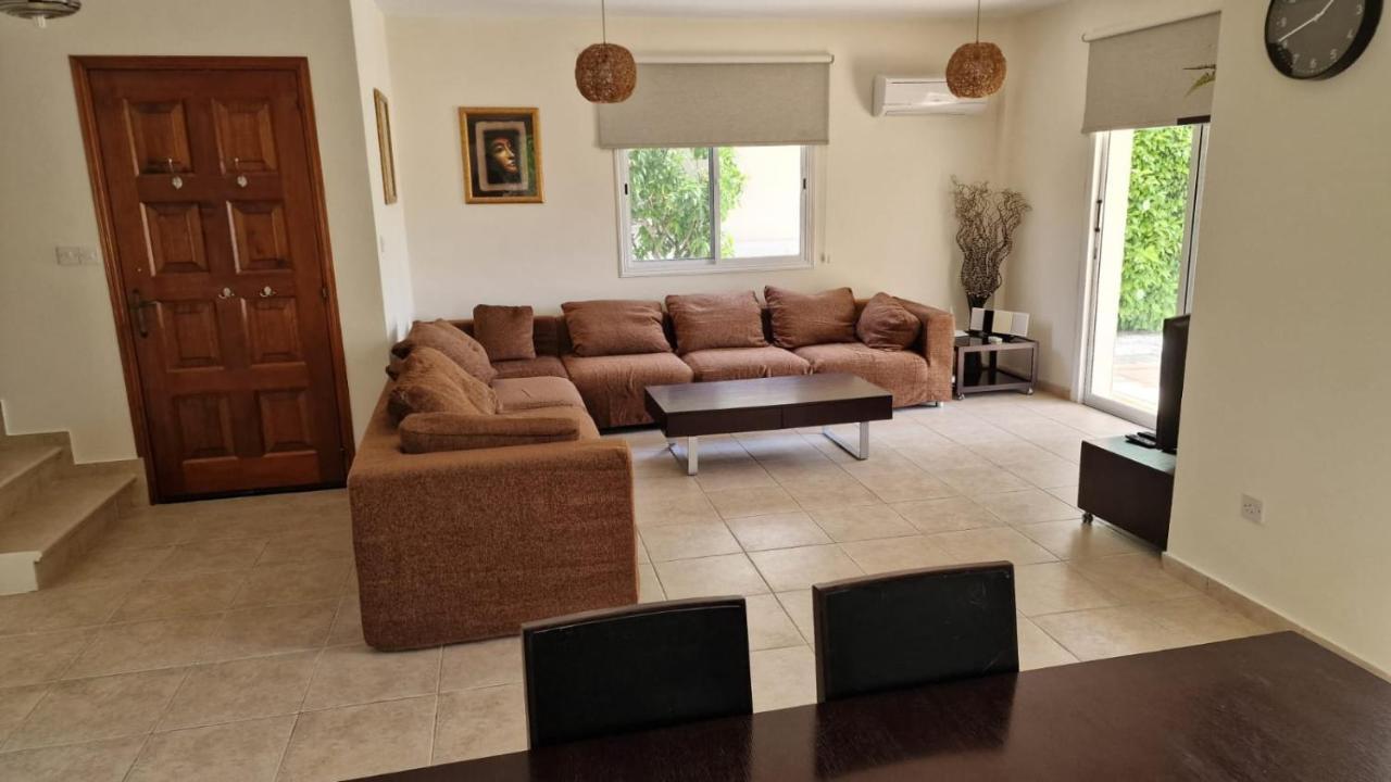 Villa Sofia Coral Bay Luaran gambar
